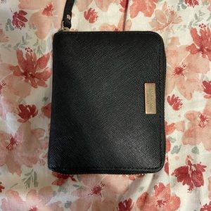 4/$10 Kate Spade Wallet